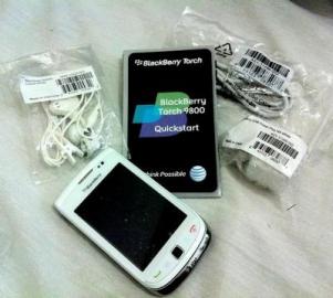 White Apple IPhone 4 32GB,Samsung I9100